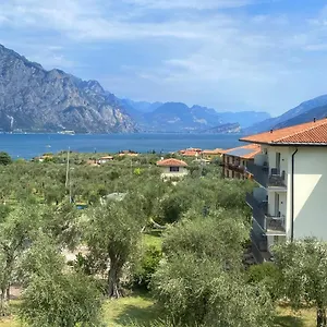 https://albergo-bar-ristorante-alla-rama.hotelinveneto.com