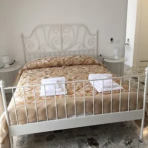 https://bb-villa-bergamo-airport.it-lombardy.com