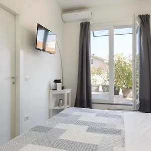 https://la-terrazza-rho.it-lombardy.com
