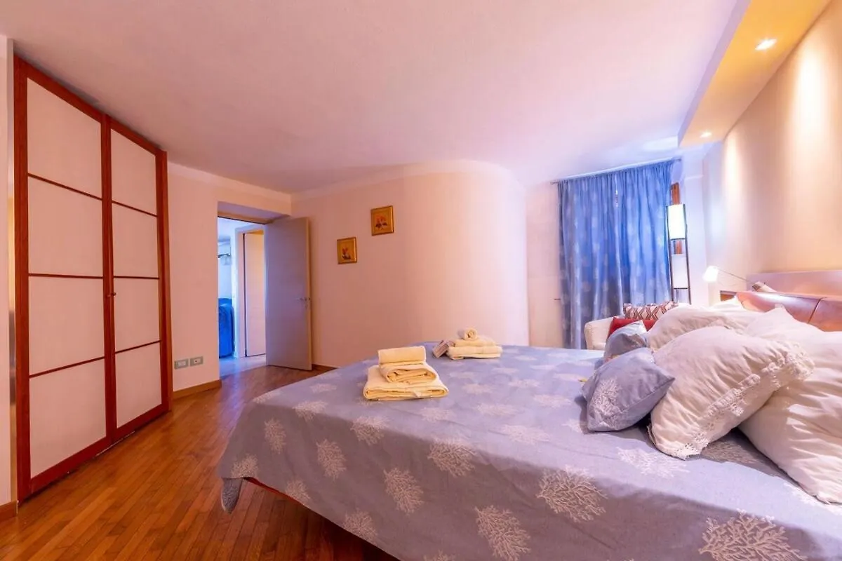 Gasthof La Casa Fra Gli Ulivi Luxury Apartments With Pool Near Cinque Terre And Tuscany Monte Marcello